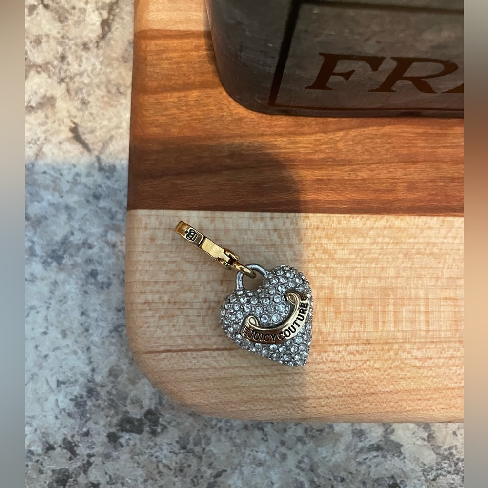 Juicy charm. Excellent condition
